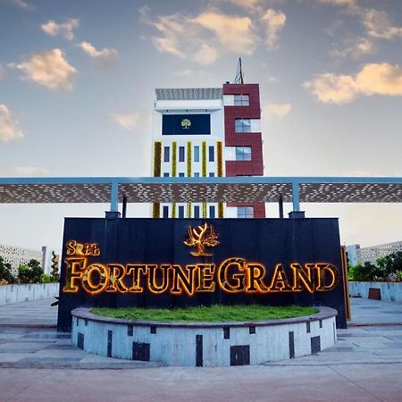 Sree Fortune Grand, Tadepalli Hotel Tadepalle Eksteriør billede